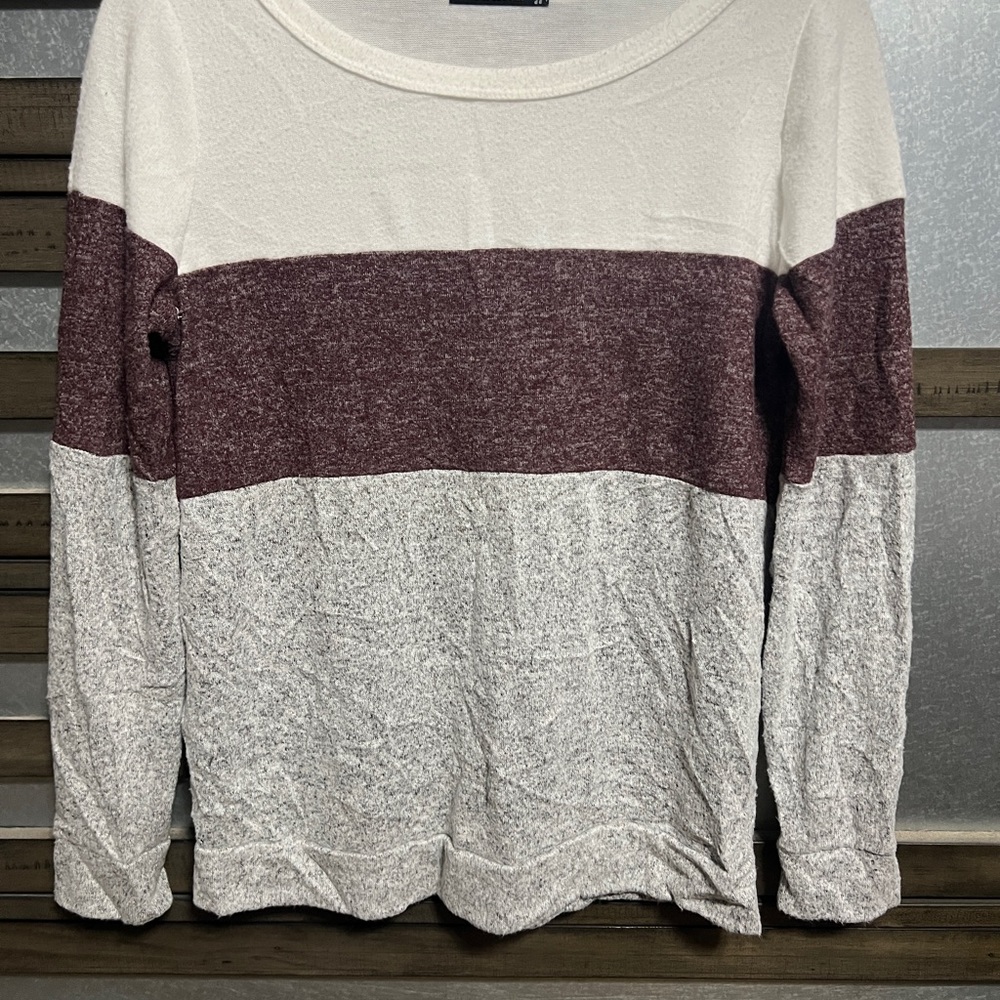 Pink Clover Women's Sweater - Cream and Maroon